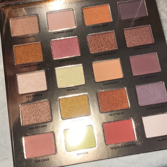 ICONIC LONDON Sunset to Sunrise Eyeshadow Palette - Picture 12 of 14